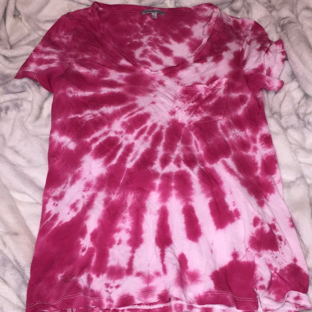 V-neck, pocket t shirt. Pink tie dye.